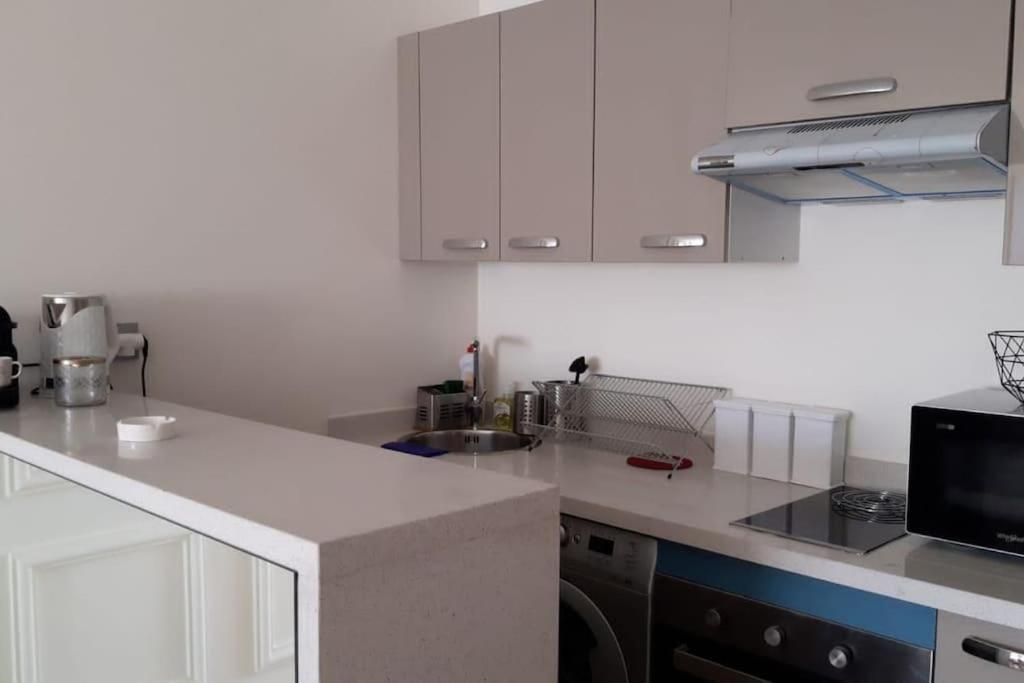 Chez Miguel Appartement Casablanca Avec Piscine Экстерьер фото