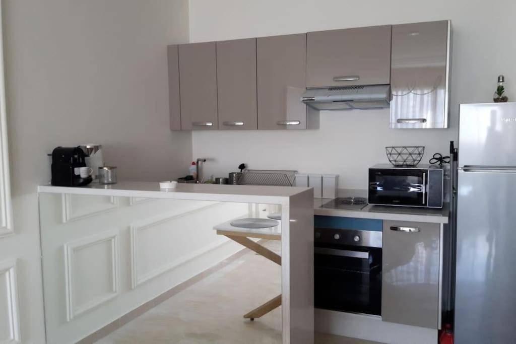 Chez Miguel Appartement Casablanca Avec Piscine Экстерьер фото